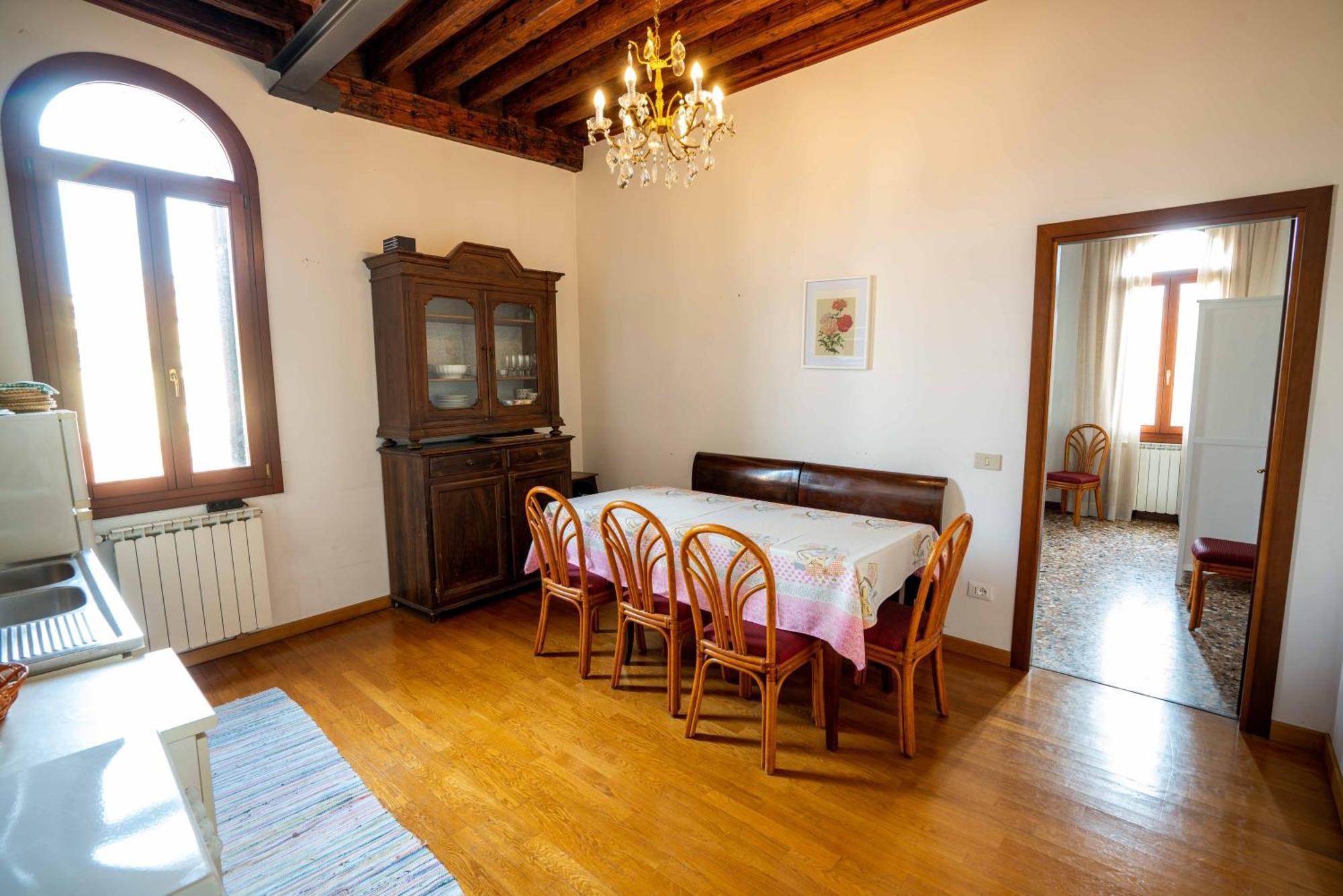 San Trovaso Apartment Venesia Bagian luar foto