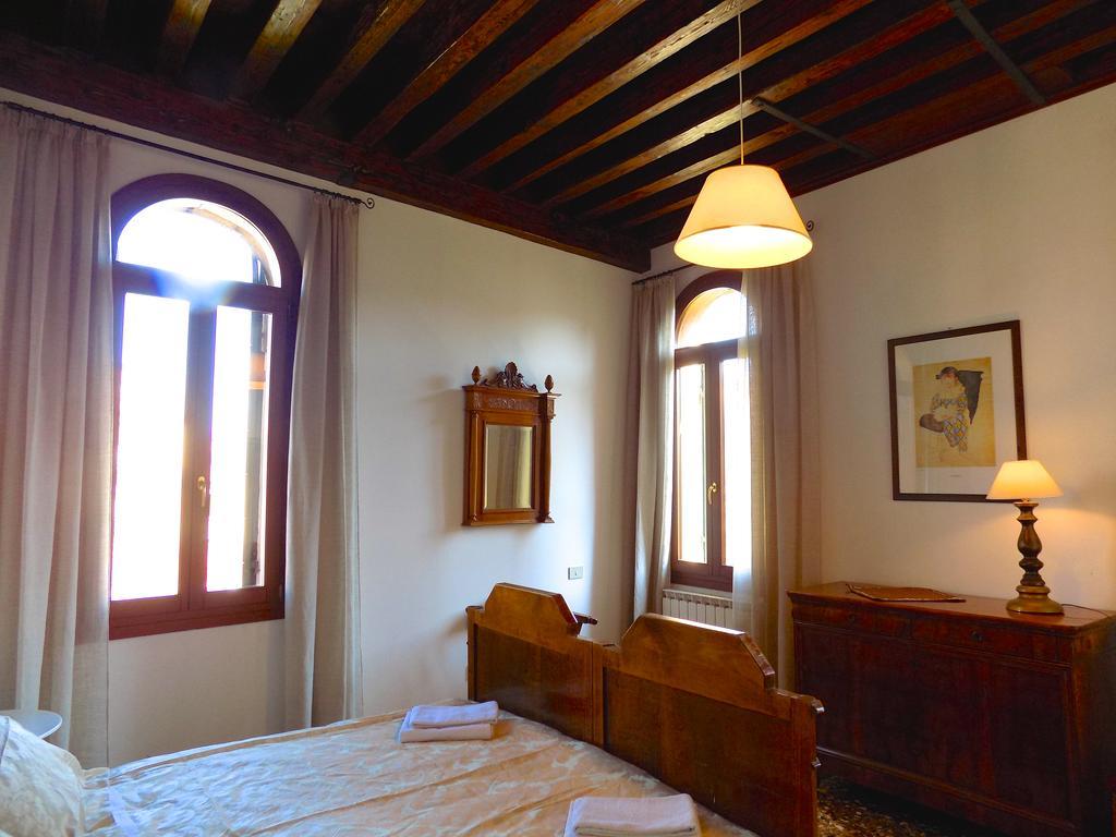 San Trovaso Apartment Venesia Bagian luar foto