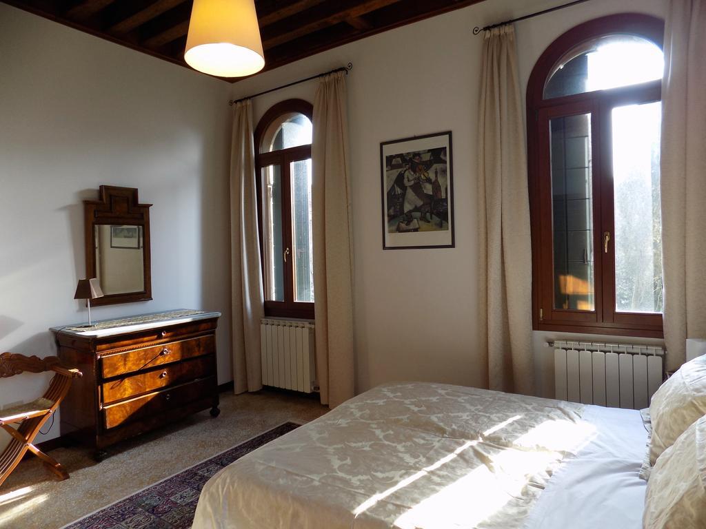San Trovaso Apartment Venesia Bagian luar foto